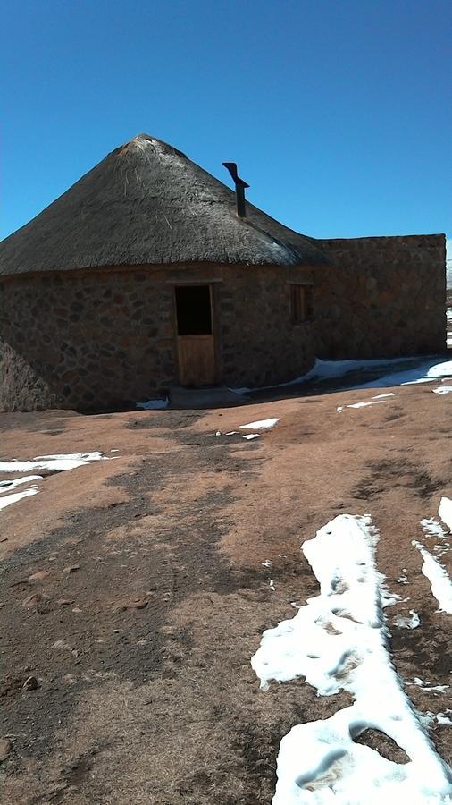 Sani Stone Lodge Mokhotlong Eksteriør bilde